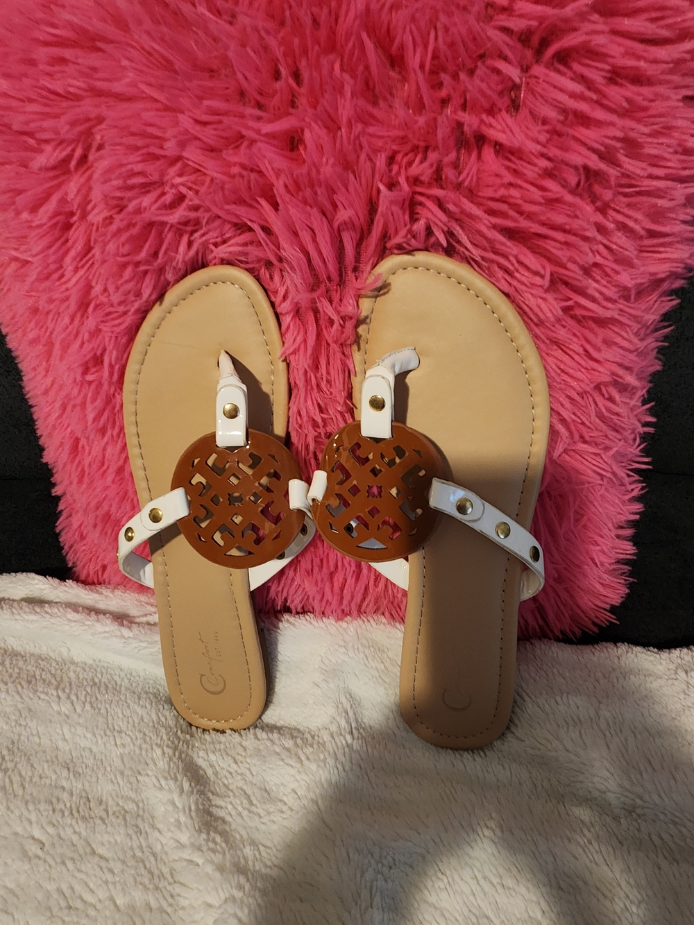 Comfort Colors White and Brown Cutout Medallion Slide Sandals
